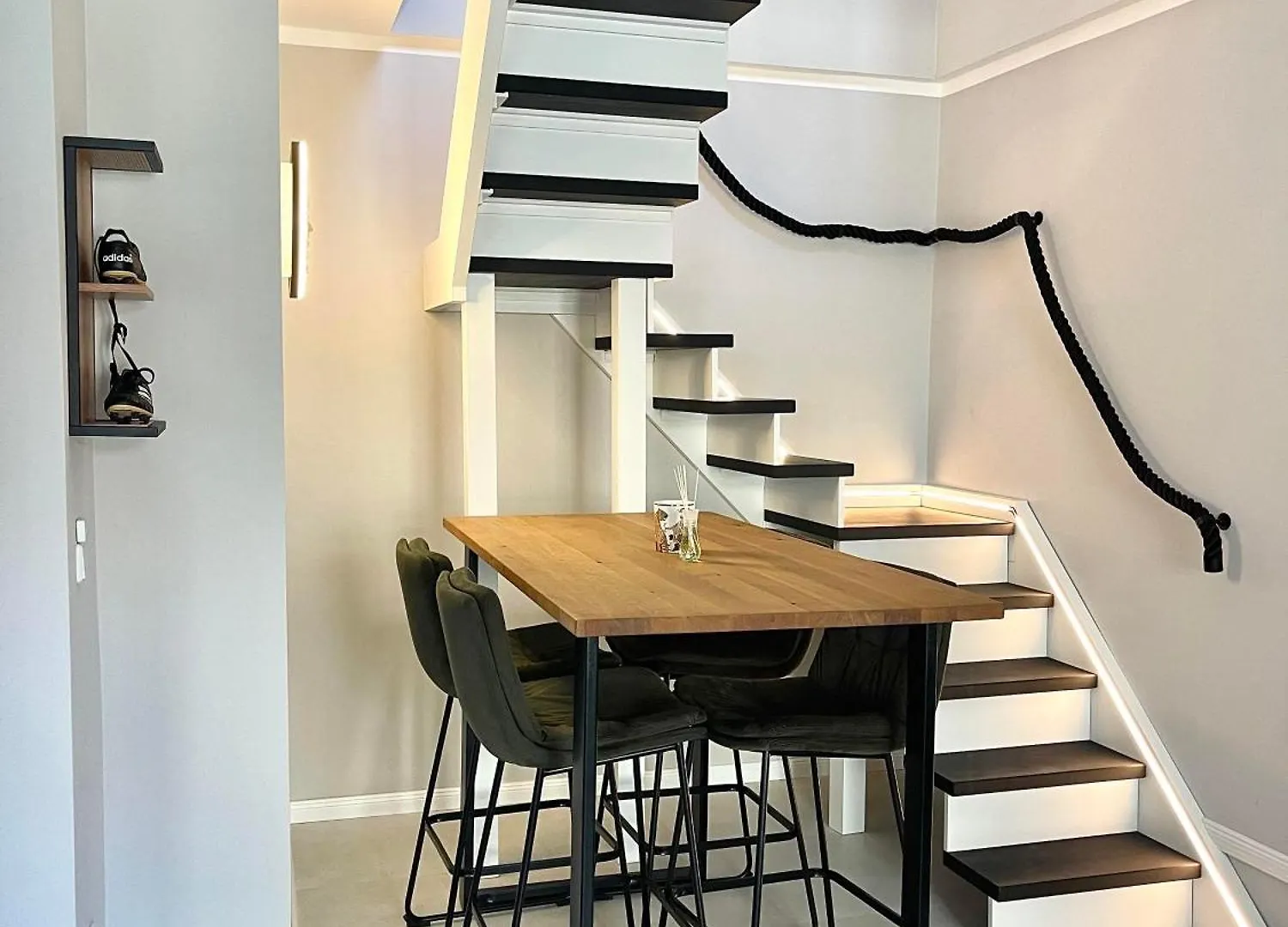 Design Apartment Auf 2 Etagen Mit Balkon Nahe Isar & Innenstadt Muenchen Germany