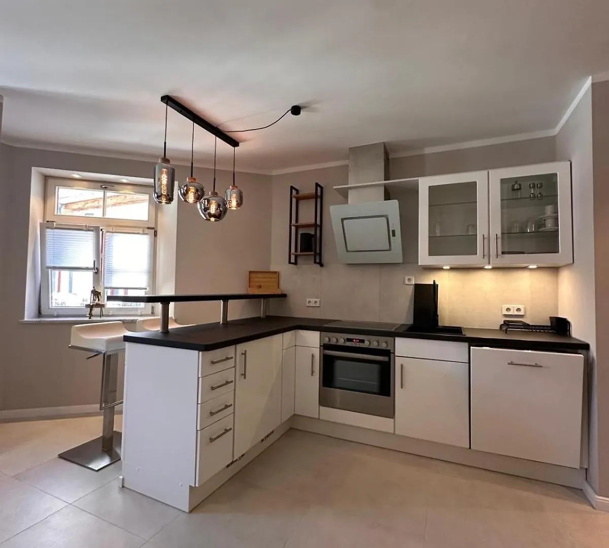 Design Apartment Auf 2 Etagen Mit Balkon Nahe Isar & Innenstadt Muenchen